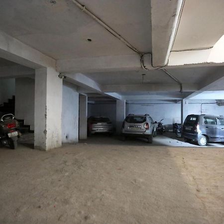 Hotel Square Stay New Delhi Extérieur photo