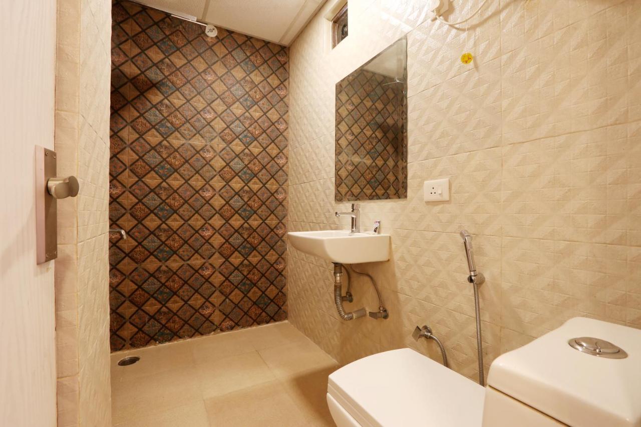 Hotel Square Stay New Delhi Extérieur photo