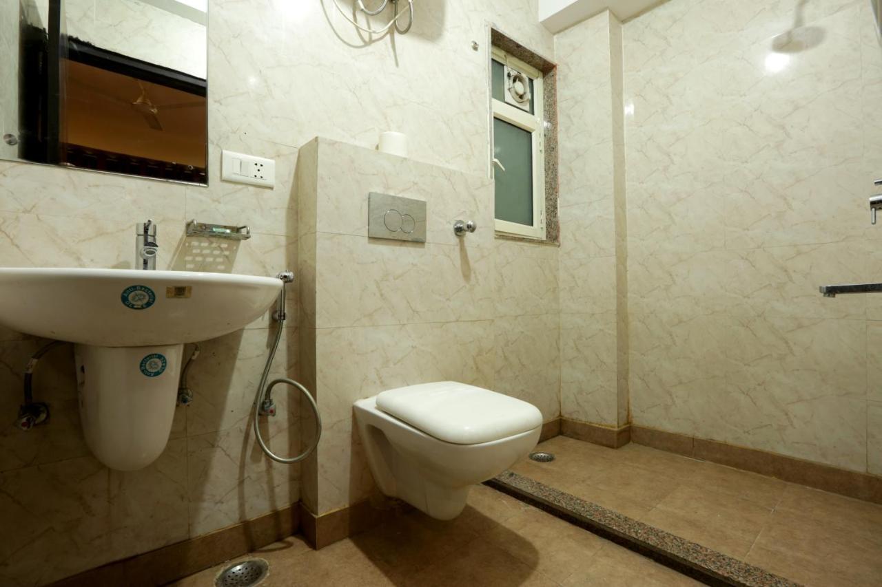 Hotel Square Stay New Delhi Extérieur photo