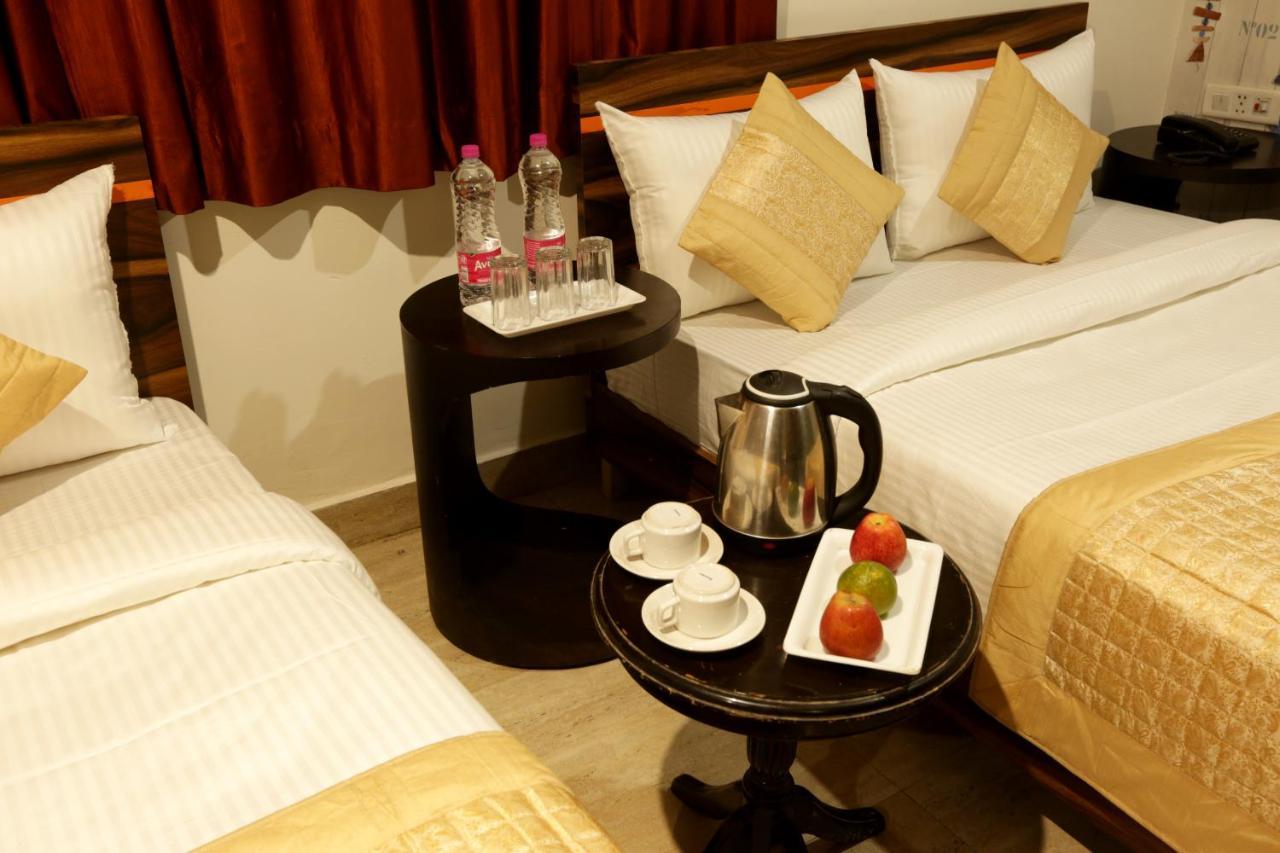 Hotel Square Stay New Delhi Extérieur photo