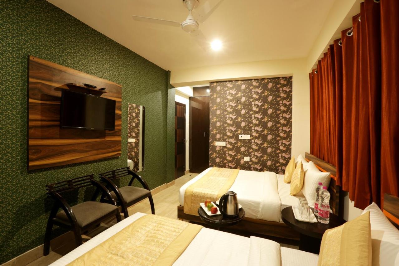 Hotel Square Stay New Delhi Extérieur photo